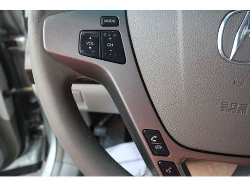 Used 2013 Acura MDX w/ Technology Package AWD/4WD image 13