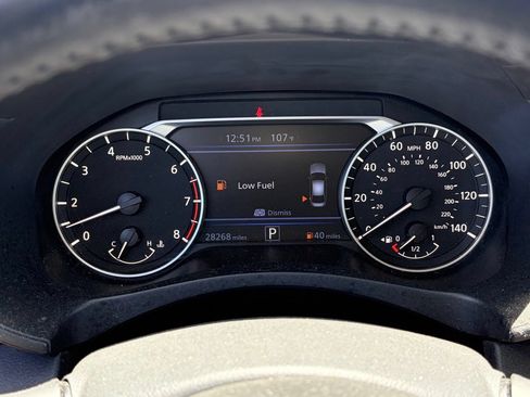 Used 2022 Nissan Altima 2.5 SV w/ SV Premium Package FWD image 13