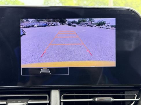 Certified 2024 Chevrolet Trax RS image 25