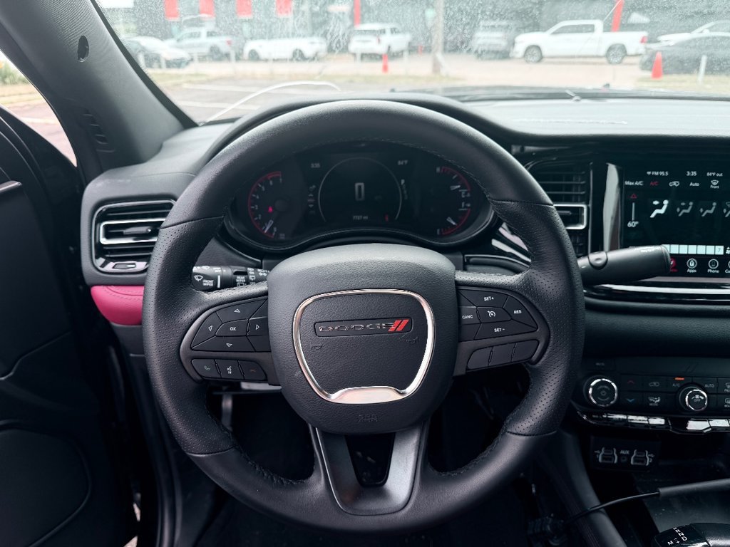 Used 2025 Dodge Durango AWD image 17