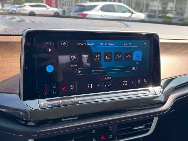 Certified 2026 Volkswagen Atlas SE w/ Panoramic Sunroof Package AWD/4WD image 28