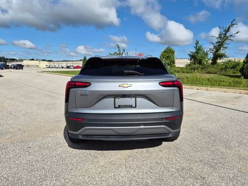 Used 2024 Chevrolet Blazer EV LT AWD/4WD image 7
