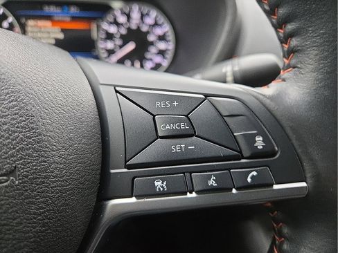 Used 2023 Nissan Sentra SR w/ Trunk Package image 18