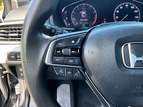 Used 2019 Honda Accord EX image 11