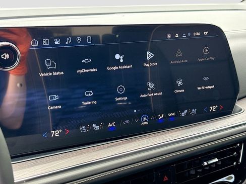 New 2026 Chevrolet Suburban Premier AWD/4WD image 15