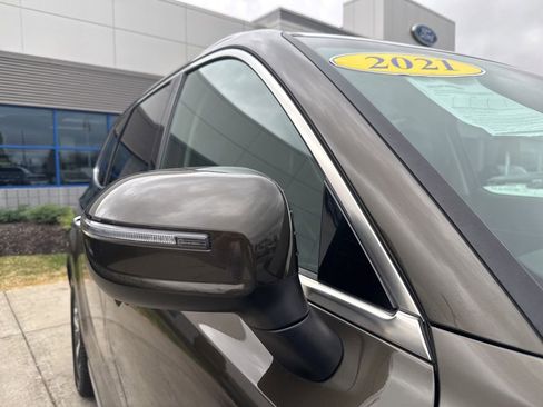 Used 2021 Kia Telluride S image 16