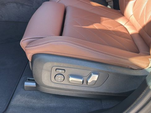 New 2026 BMW X5 xDrive40i w/ M Sport Package image 12