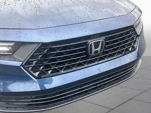 Used 2024 Honda Accord EX image 29