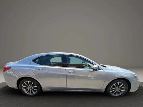 Used 2020 Acura TLX w/ Technology Package FWD image 4