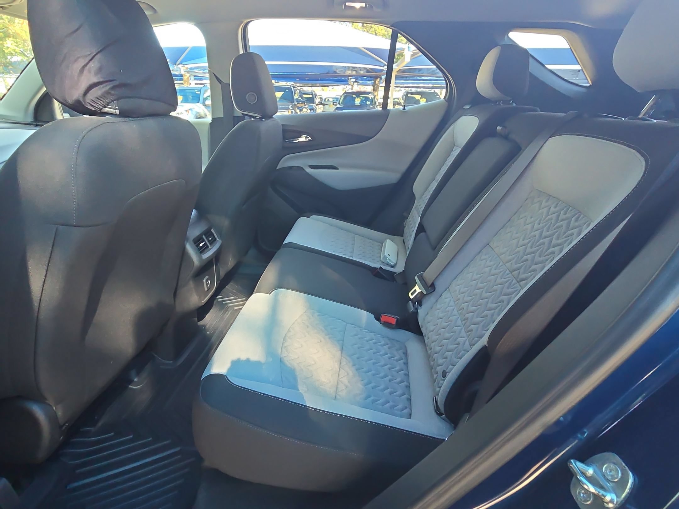 Used 2023 Chevrolet Equinox LS w/ LS Convenience Package FWD image 14