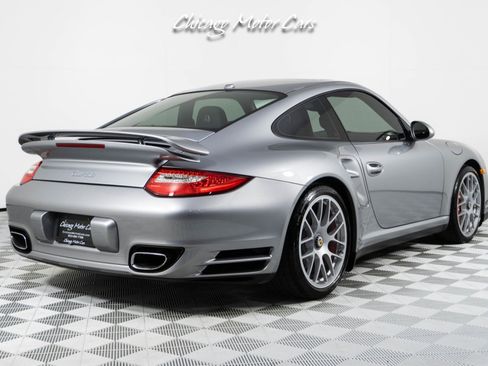 Used 2011 Porsche 911 4 Coupe image 11
