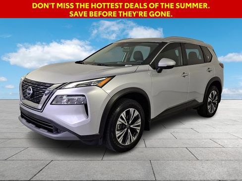 Used 2023 Nissan Rogue SV w/ SV Premium Package FWD image 4
