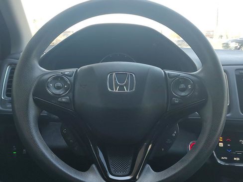 Used 2021 Honda HR-V EX image 15