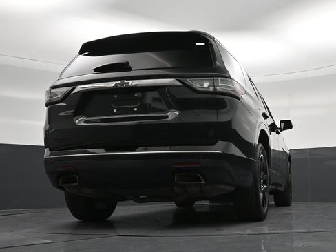 Used 2020 Chevrolet Traverse Premier w/ Redline Edition FWD image 27