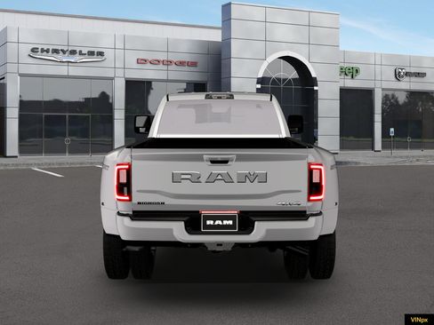 New 2026 RAM 3500 Big Horn AWD/4WD image 6