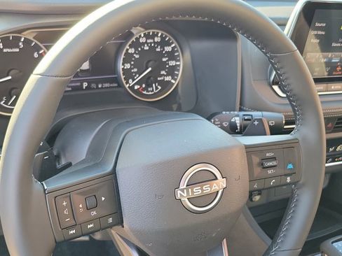 Certified 2026 Nissan Rogue SV image 23