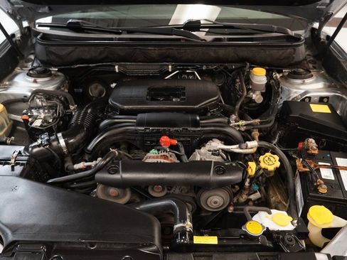 Used 2012 Subaru Legacy 2.5i image 18