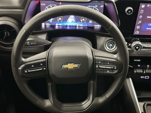 Used 2024 Chevrolet Colorado W/T w/ Advanced Trailering Package image 4