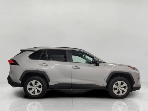 Used 2021 Toyota RAV4 LE AWD/4WD image 11