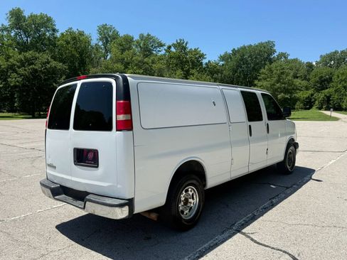 Used 2014 Chevrolet Express 3500 LT w/ LT Preferred Equipment Group RWD image 5