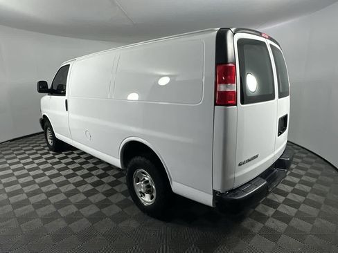 Used 2020 Chevrolet Express 2500 w/ Driver Convenience Package RWD image 6