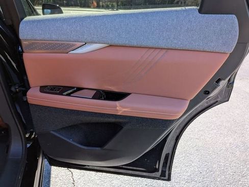 New 2026 Cadillac Optiq Luxury 2 image 33