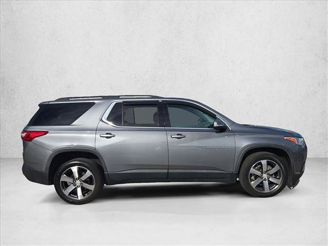 Certified 2021 Chevrolet Traverse LT w/ LT Premium Package FWD image 4