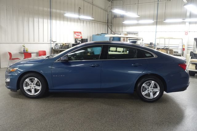 Used 2024 Chevrolet Malibu LT FWD image 4