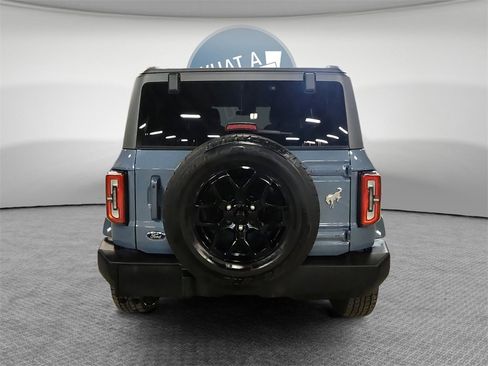 Used 2024 Ford Bronco Outer Banks image 5