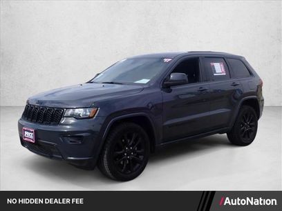 Used 2017 Jeep Grand Cherokee Altitude