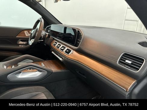 Certified 2022 Mercedes-Benz GLS 63 AMG 4MATIC image 28