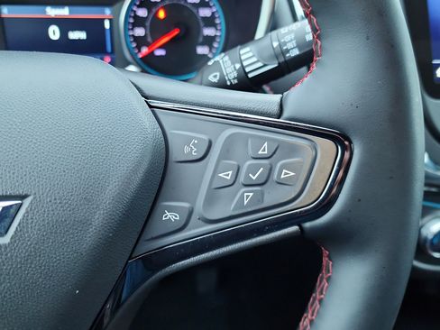 Used 2024 Chevrolet Equinox RS w/ RS Leather Package image 13