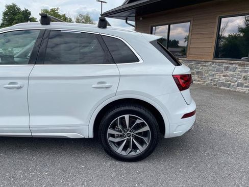 Used 2022 Audi Q5 2.0T Premium Plus w/ Premium Plus Package AWD/4WD image 4
