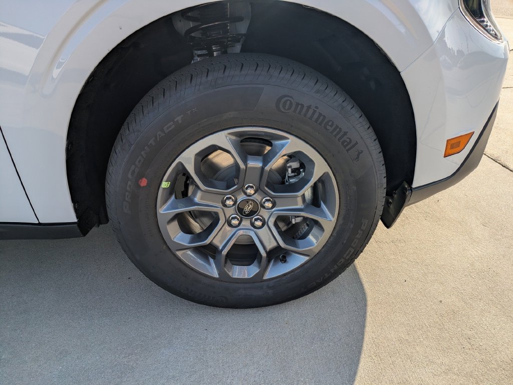New 2026 Ford Maverick XLT w/ XLT Luxury Package FWD image 10