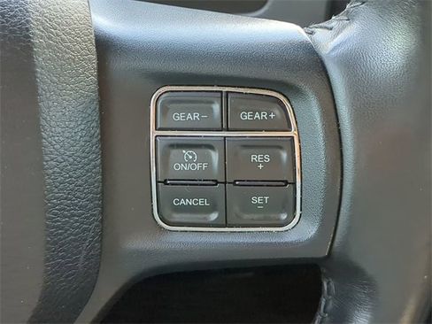 Used 2018 RAM 1500 Big Horn image 30