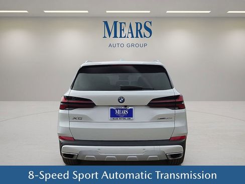 Used 2024 BMW X5 xDrive50e image 5