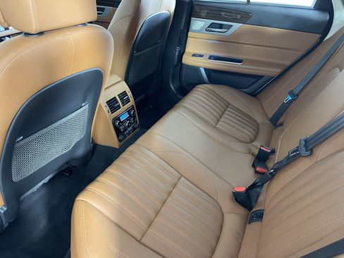Used 2018 Jaguar XF Portfolio AWD/4WD image 16