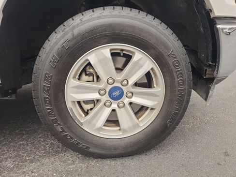 Used 2020 Ford F150 XLT w/ Trailer Tow Package image 13