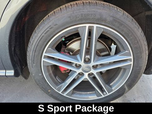 Used 2018 Audi SQ5 Prestige w/ Prestige Package AWD/4WD image 9