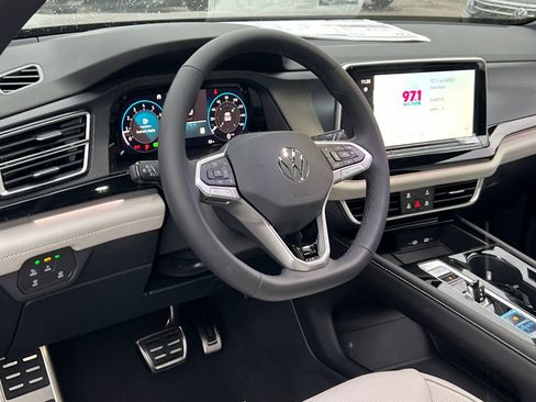 New 2026 Volkswagen Atlas Cross Sport SEL Premium R-Line image 19