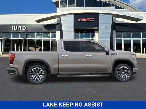 New 2026 GMC Sierra 1500 Denali w/ Denali Reserve Package AWD/4WD image 6