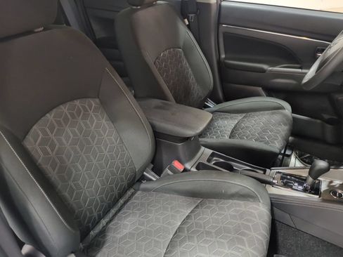 Used 2024 Mitsubishi Outlander Sport ES AWD/4WD image 10