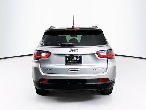 Used 2022 Jeep Compass Limited w/ Elite Group AWD/4WD image 7