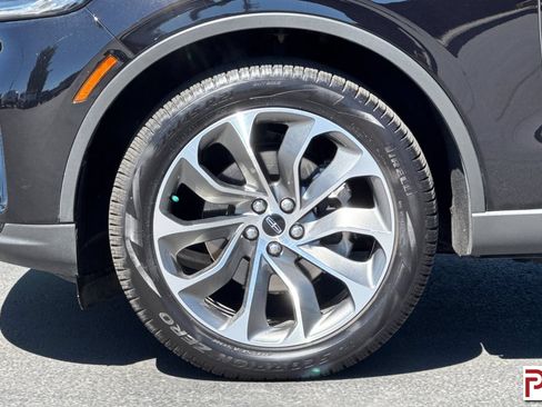 Used 2025 Lincoln Aviator Reserve AWD/4WD image 35