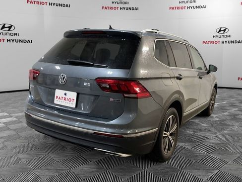 Used 2019 Volkswagen Tiguan SEL image 4