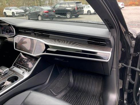 Used 2023 Audi A6 3.0T Premium image 13