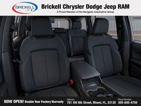 New 2025 Jeep Grand Cherokee Laredo X image 16