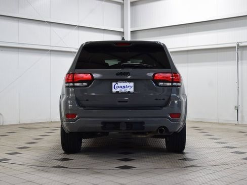 Used 2020 Jeep Grand Cherokee Altitude image 7