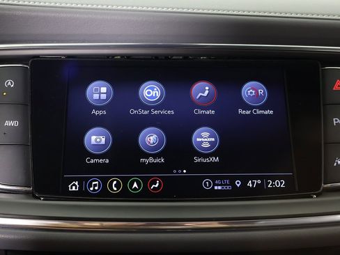 Used 2024 Buick Enclave Premium image 55