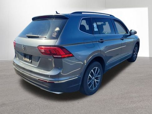 Used 2018 Volkswagen Tiguan SEL image 13